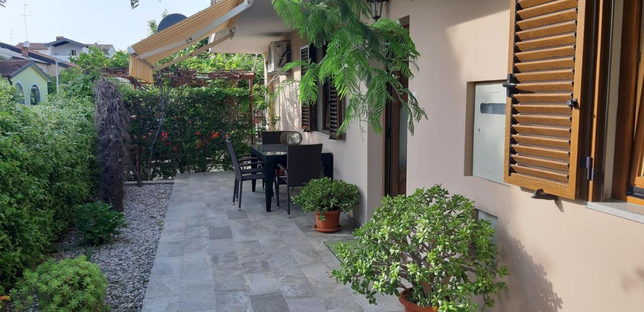 Apartman Oliver Novigrad Istria Exterior foto